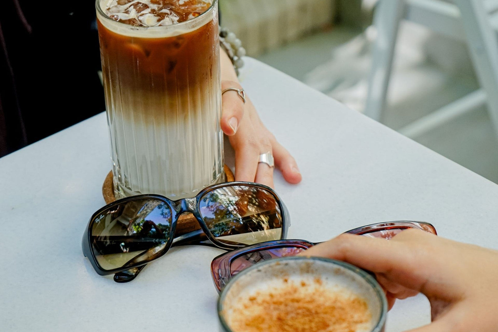 Whether you need espresso machine cleaning products, replacement water filters, premium coffee beans or a new coffee grinder, Faema Montréal can help you find the right equipment and supplies for your setup.